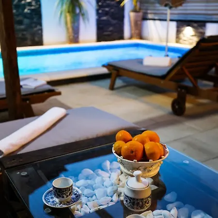 5 Bedrooms With City View Private Pool And Enclosed Garden At 2 Km Away From The Beach * Zadar