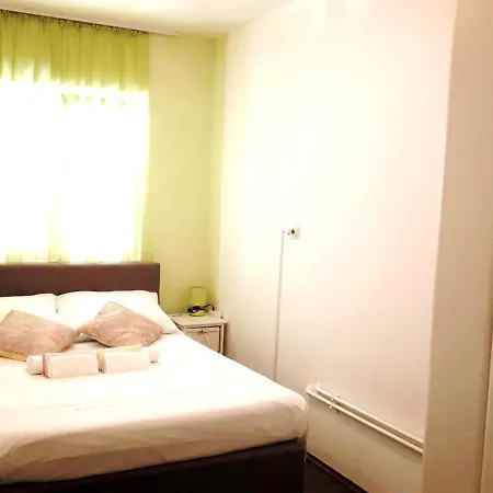 5 Bedrooms With City View Private Pool And Enclosed Garden At 2 Km Away From The Beach Villa