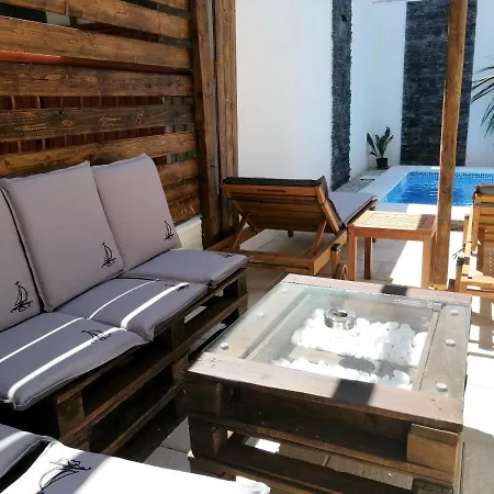 5 Bedrooms With City View Private Pool And Enclosed Garden At 2 Km Away From The Beach *